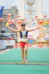 BIB: 5374
                            <button type="button" onclick="openModal(21762176)" class="btn btn-primary btn-sm float-right btn-popup" data-toggle="modal" data-target=".modal-high-quality">
                        <i class="fas fa-shopping-cart"></i> Add to Cart
                    </button>
                                            <button type="button" onclick="isThisMe(21762176, true)" class="btn btn-success btn-sm float-right btn-popup btn-isme hidden" data-toggle="tooltip" data-placement="bottom" title="นี่คือรูปของคุณใช่ไหม คลิกที่นี่เพื่อเอาเข้าอัลบั้ม">
                        <i class="fas fa-plus"></i> Add to album
                    </button>
                    <button type="button" onclick="isThisMe(21762176, false)" class="btn btn-warning btn-sm float-right btn-popup btn-isnotme hidden">
                        <i class="fas fa-ban"></i> Remove from album
                    </button>